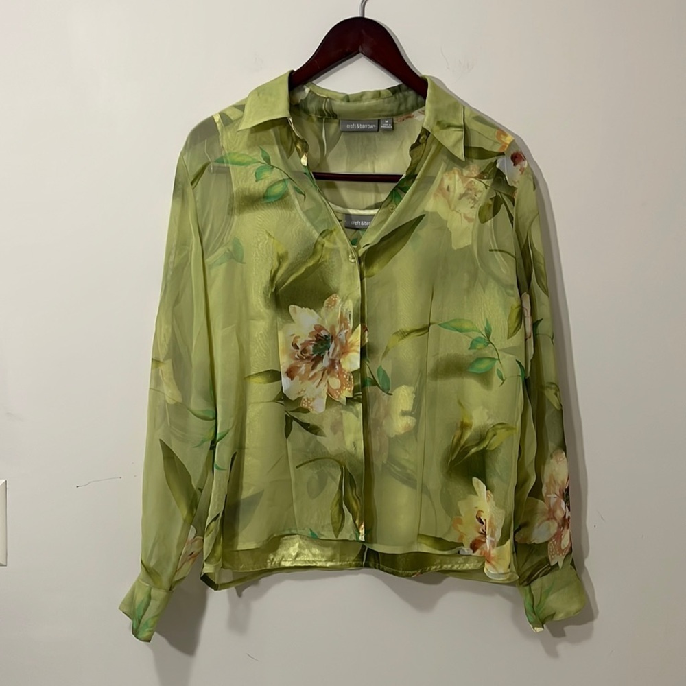 Croft & Barrow Women’s Blouse Size Medium